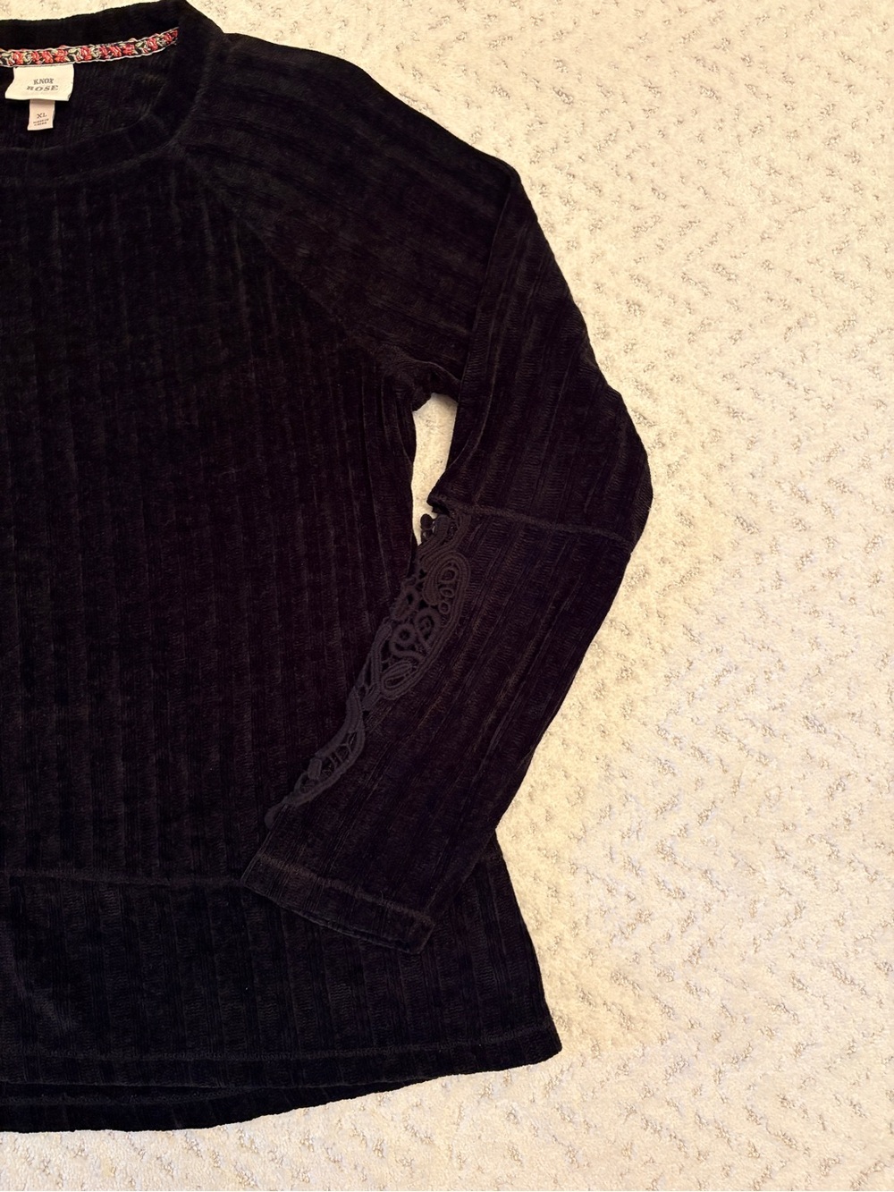 Knox Rose Black Chenille Sweater With Crochet Cut Out Sleeve Size XL Dark Boho - Picture 8 of 11